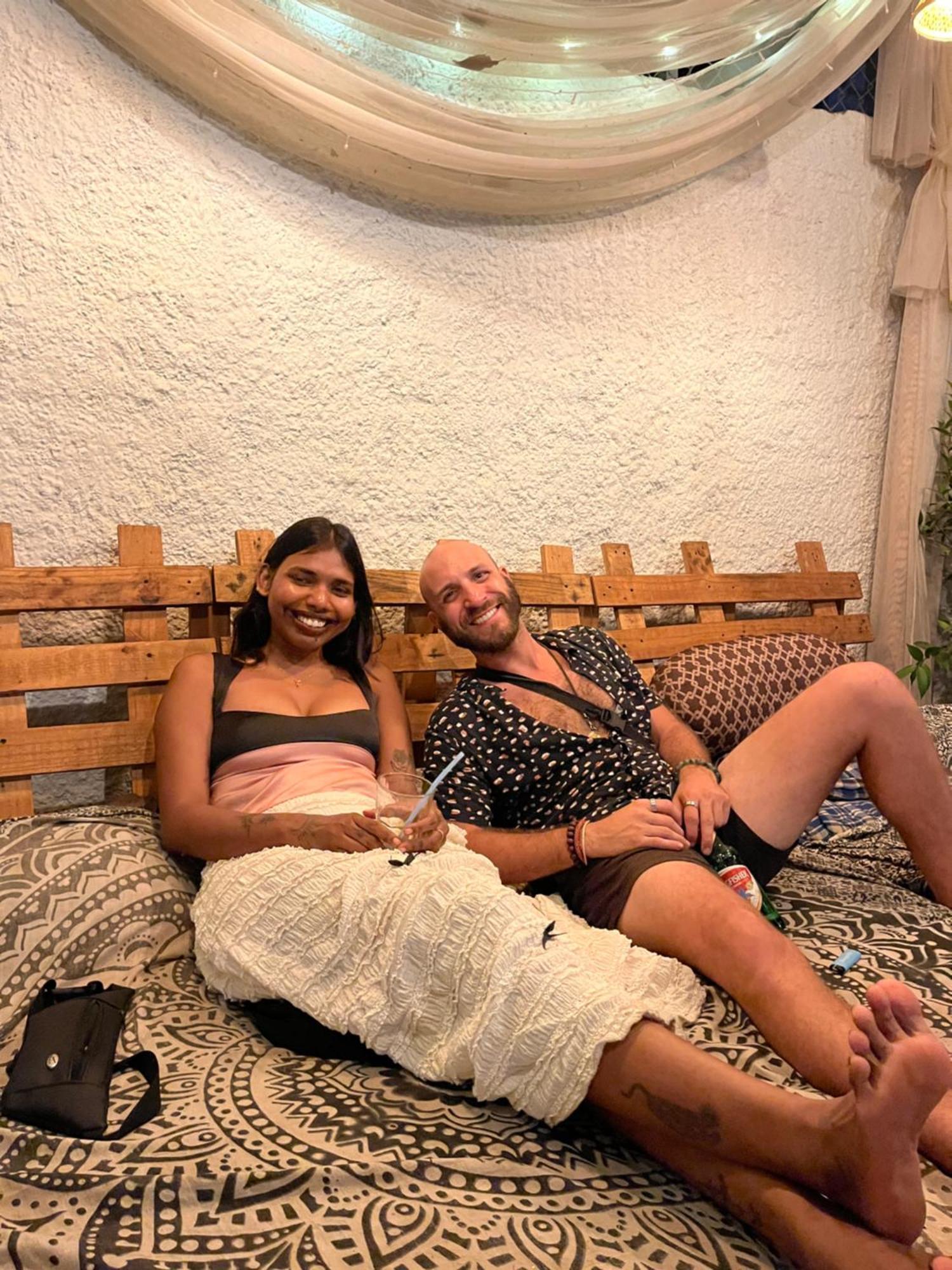 Hot - House Of Travellers, Vagator Vandrarhem Exteriör bild